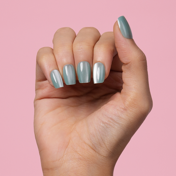 Sky Blue Cat Eye Medium Square | Party Press-On Nails