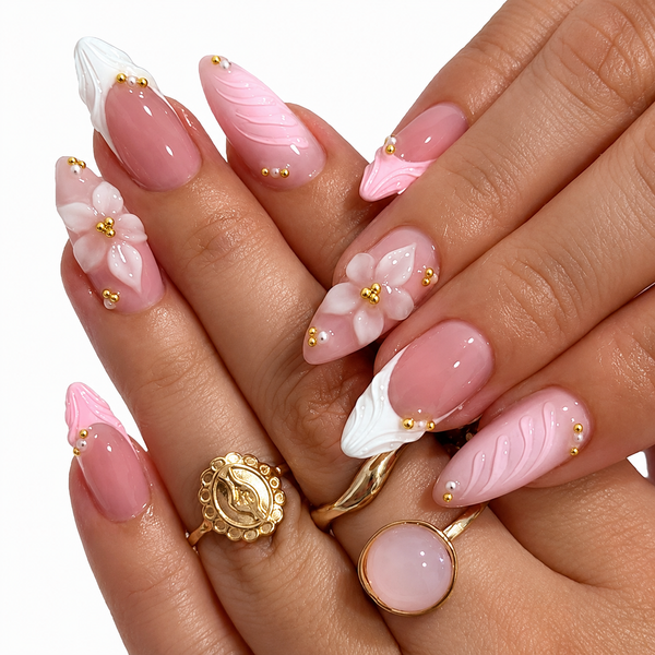 Trandy Nude Pink French Tip, 3D Floral Art with Shell Art Press on Nails