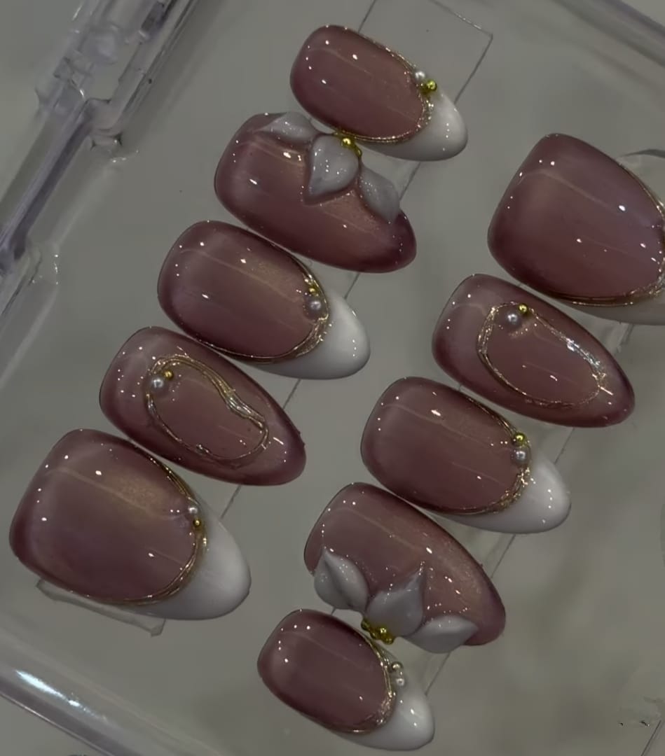 <p>Why You'll <em>Love</em> These Nails</p>