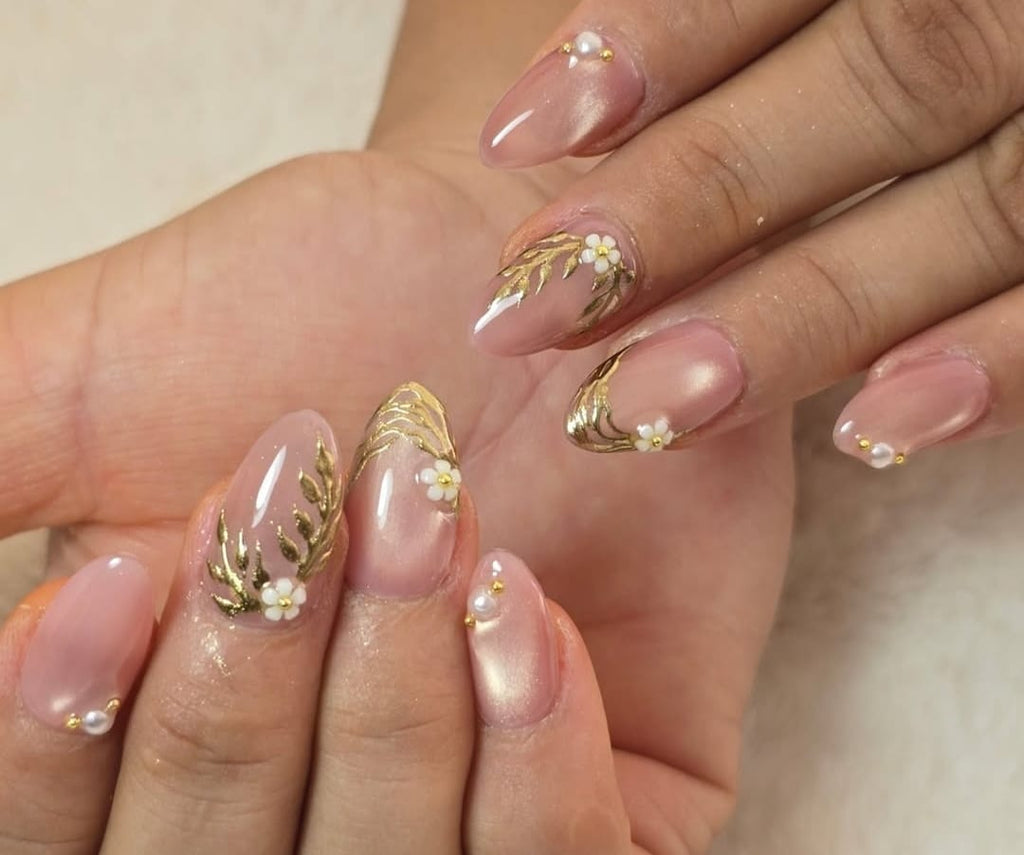 Nude Pink Cateye Press on Nails with Fllower and Chrome Art
